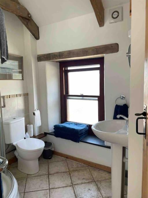 9A Viaduct Cottage - The Cosiest Bolthole In The Sw! هايلي المظهر الخارجي الصورة