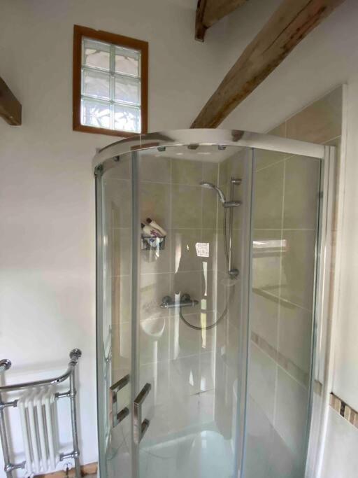 9A Viaduct Cottage - The Cosiest Bolthole In The Sw! هايلي المظهر الخارجي الصورة